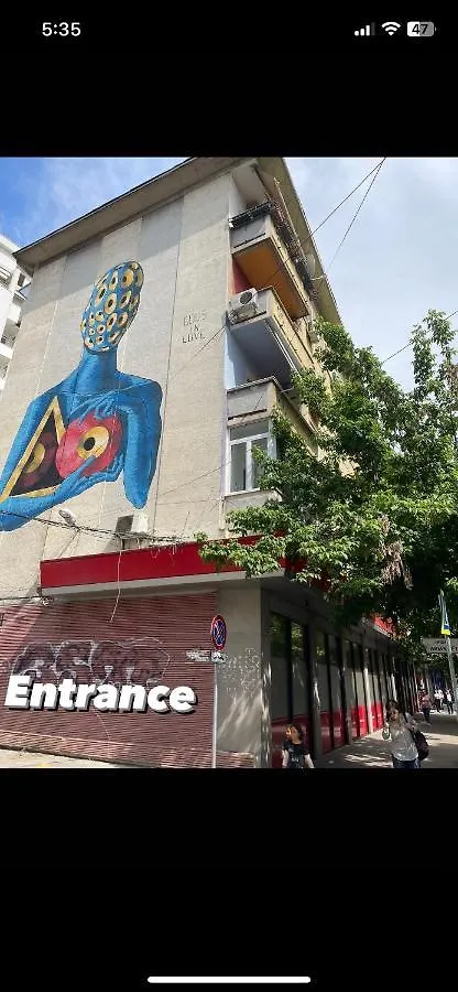 City Center Apartment Kafe Flora Tirana Albania
